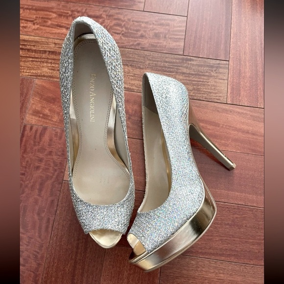 Enzo Angiolini “Easully” Silver Gold Glitter Sparkle Heels  Women's Size 8 - Picture 1 of 11